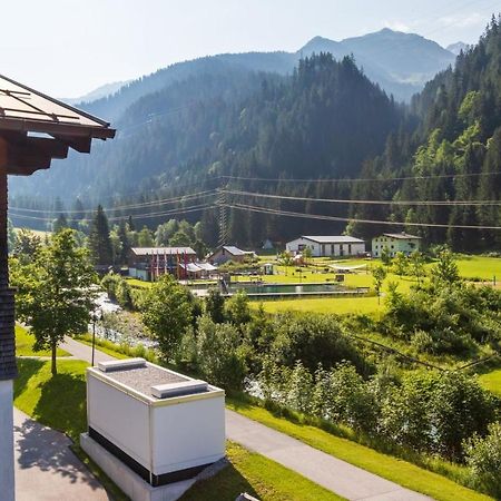 Mondschein's Hostel Klosterle am Arlberg Exterior foto
